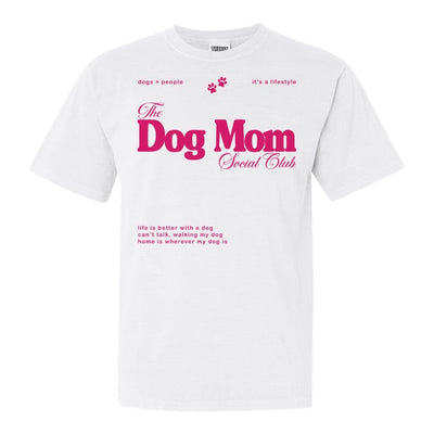 'Dog Mom Social Club' T-Shirt - United Monograms