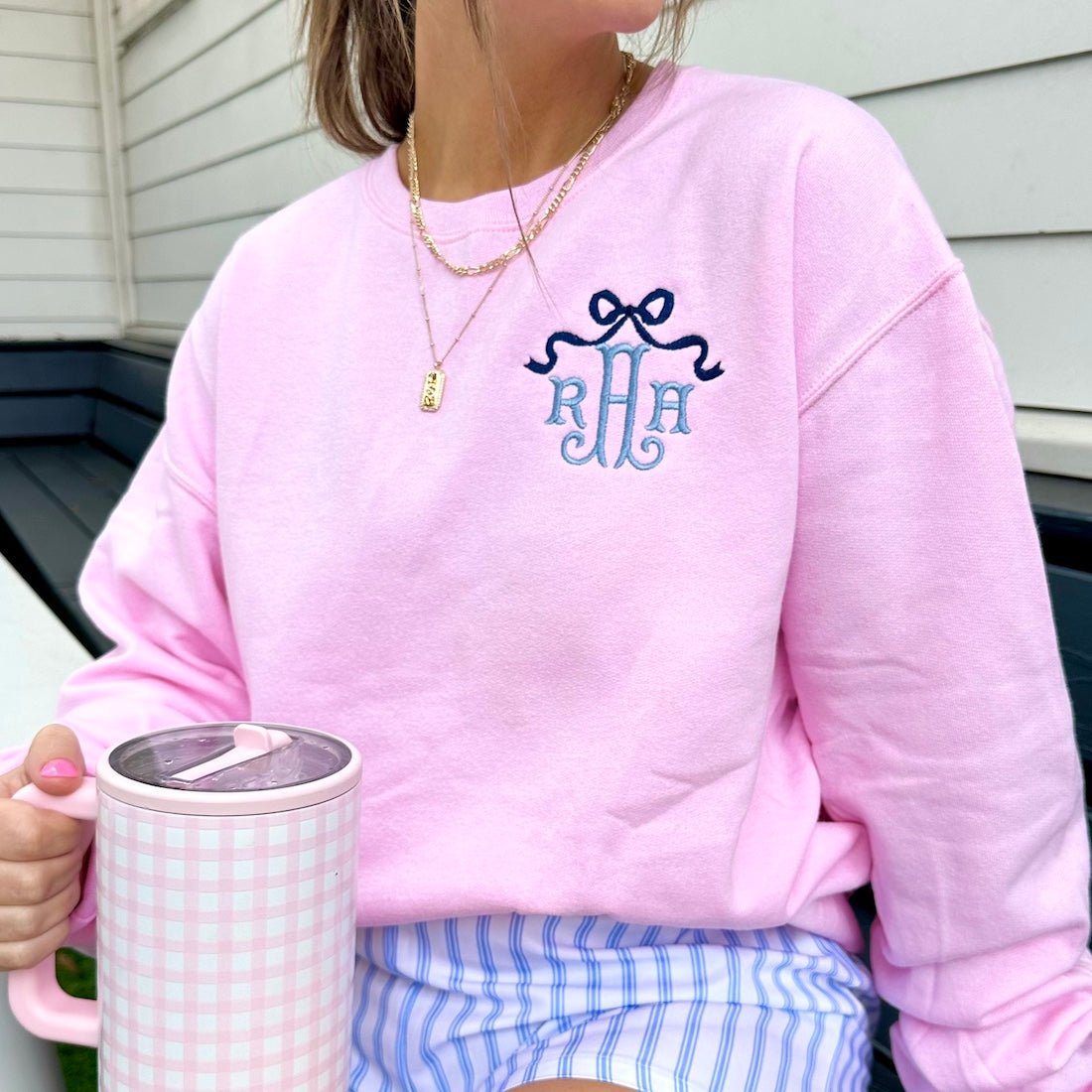 Monogrammed 'Bow' Crewneck Sweatshirt - United Monograms