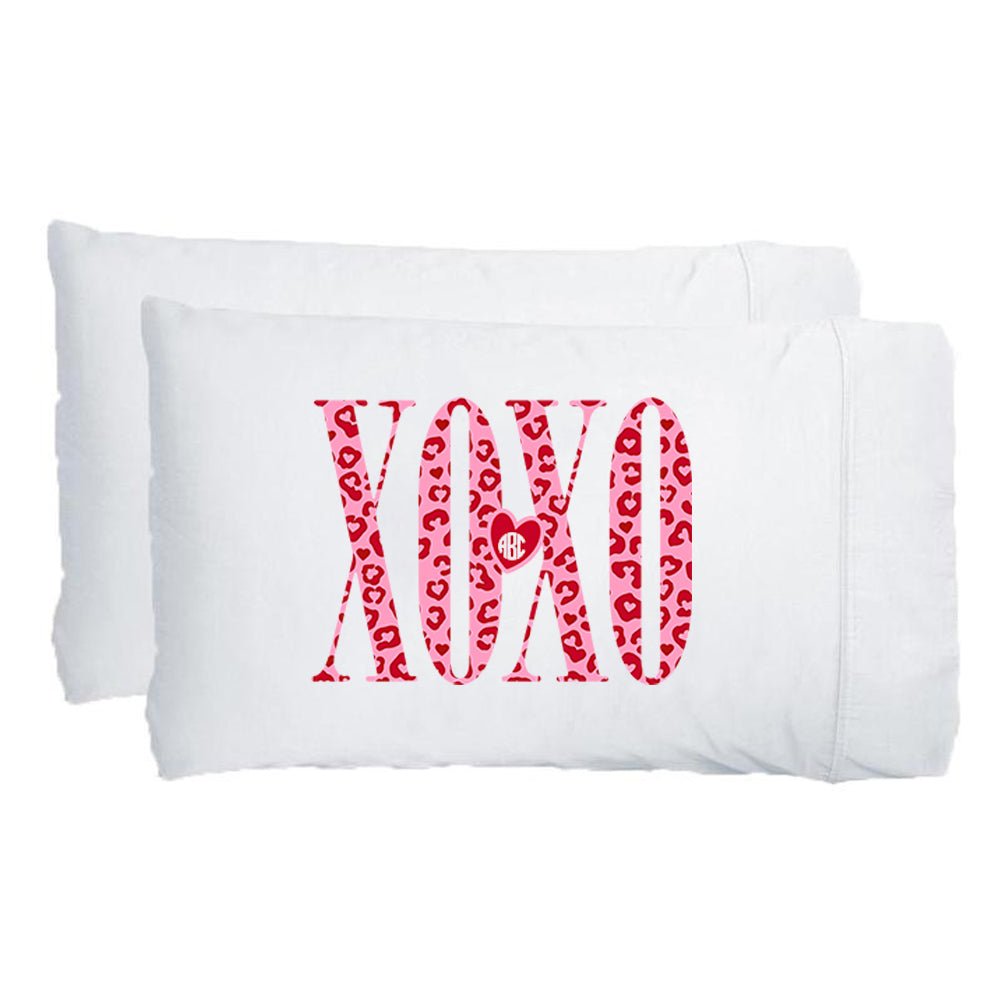 Monogrammed 'Leopard XOXO' Pillowcase Set - United Monograms