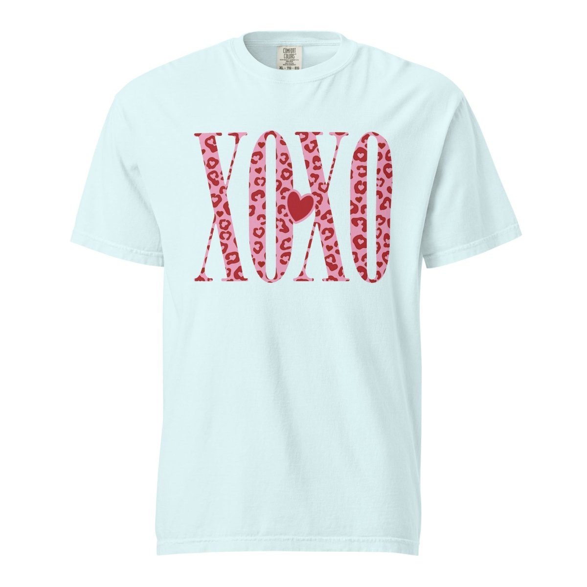 Monogrammed 'Leopard XOXO' T-Shirt - United Monograms