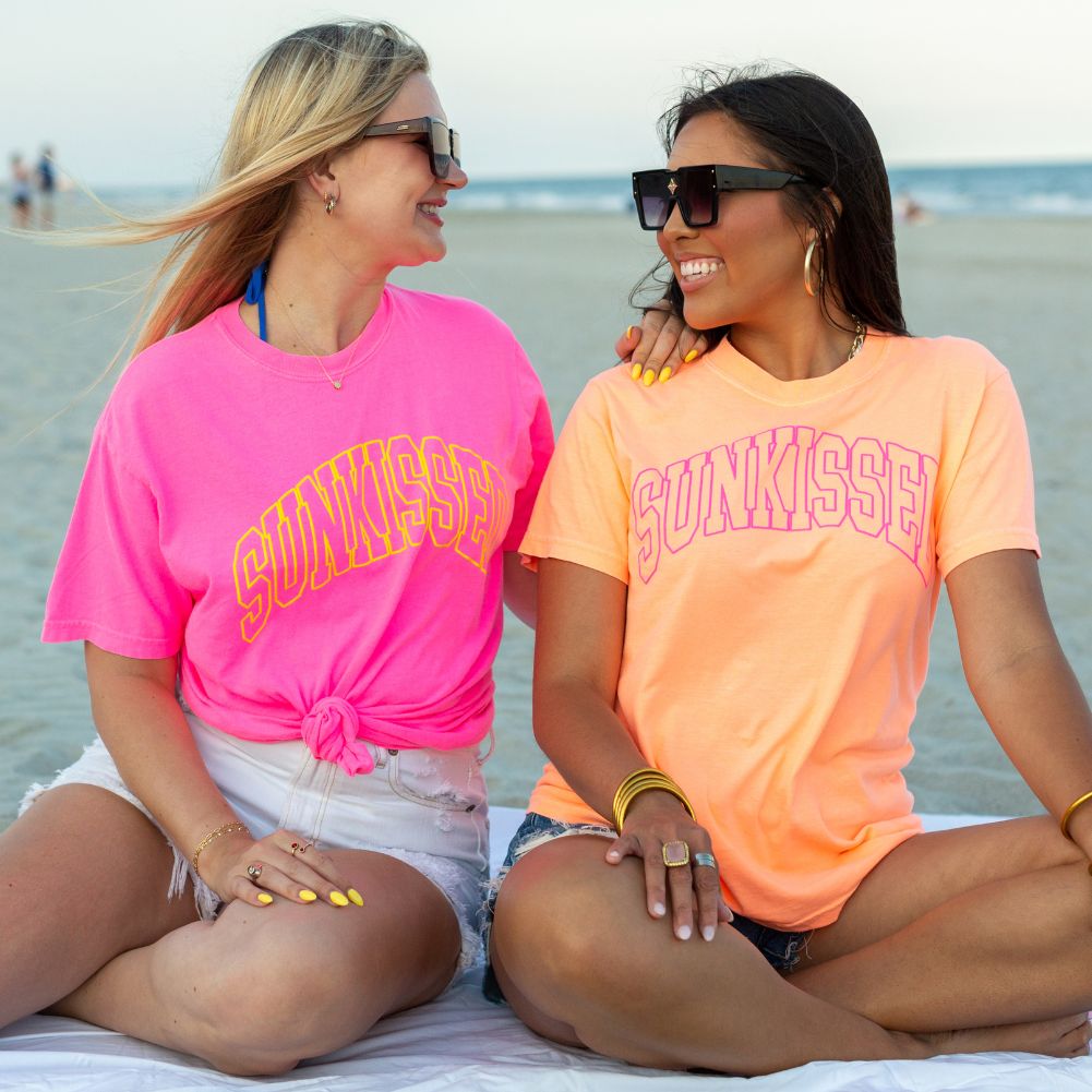 'Sunkissed' PUFF T-Shirt - United Monograms